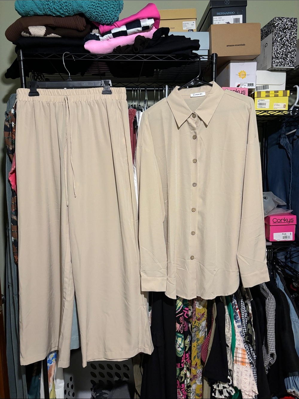 Neutral Beige Wide-Leg Drawstring Pants - Women's Wide Leg